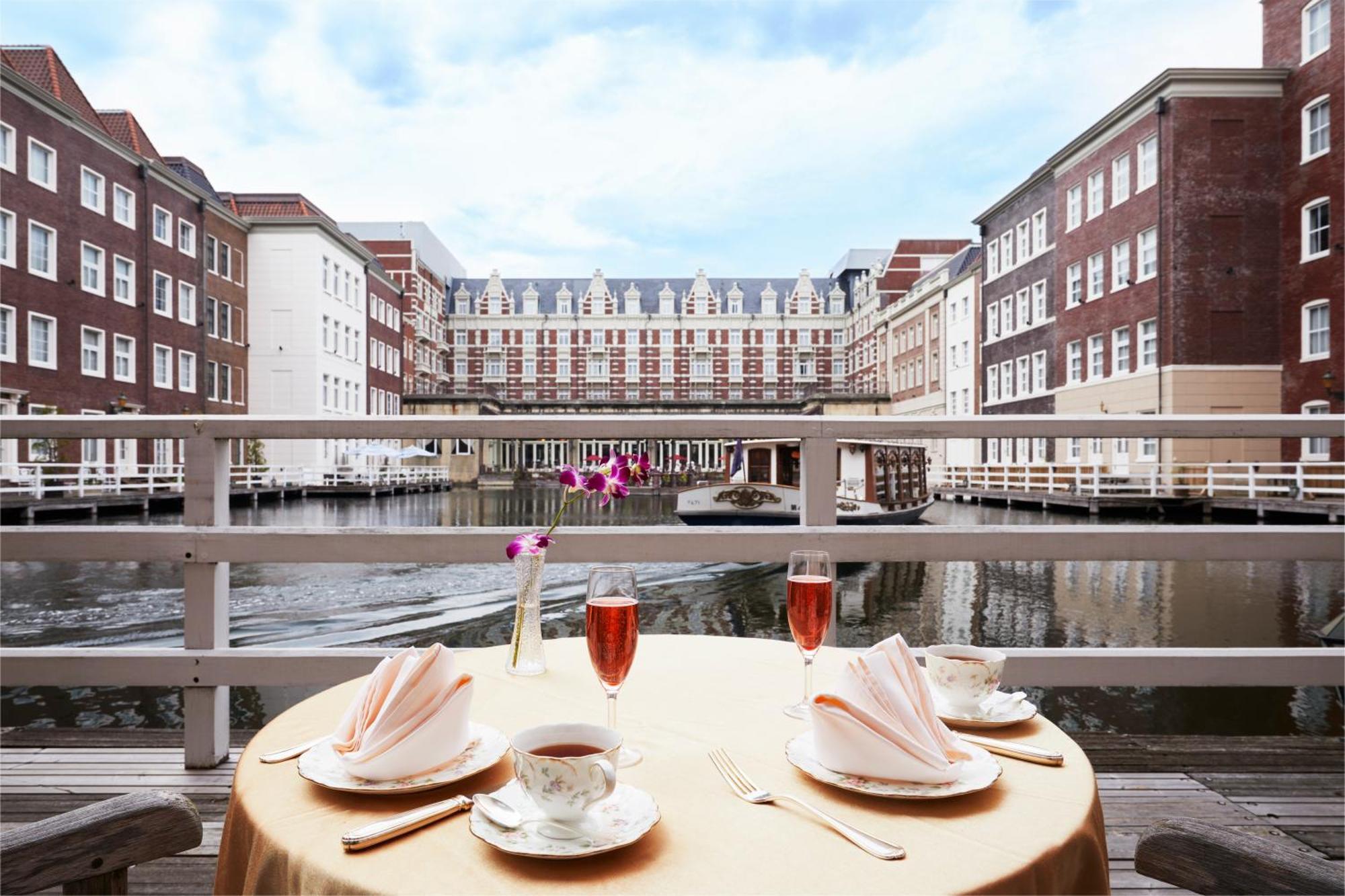 Hotel Europe Huis Ten Bosch Сасебо Экстерьер фото
