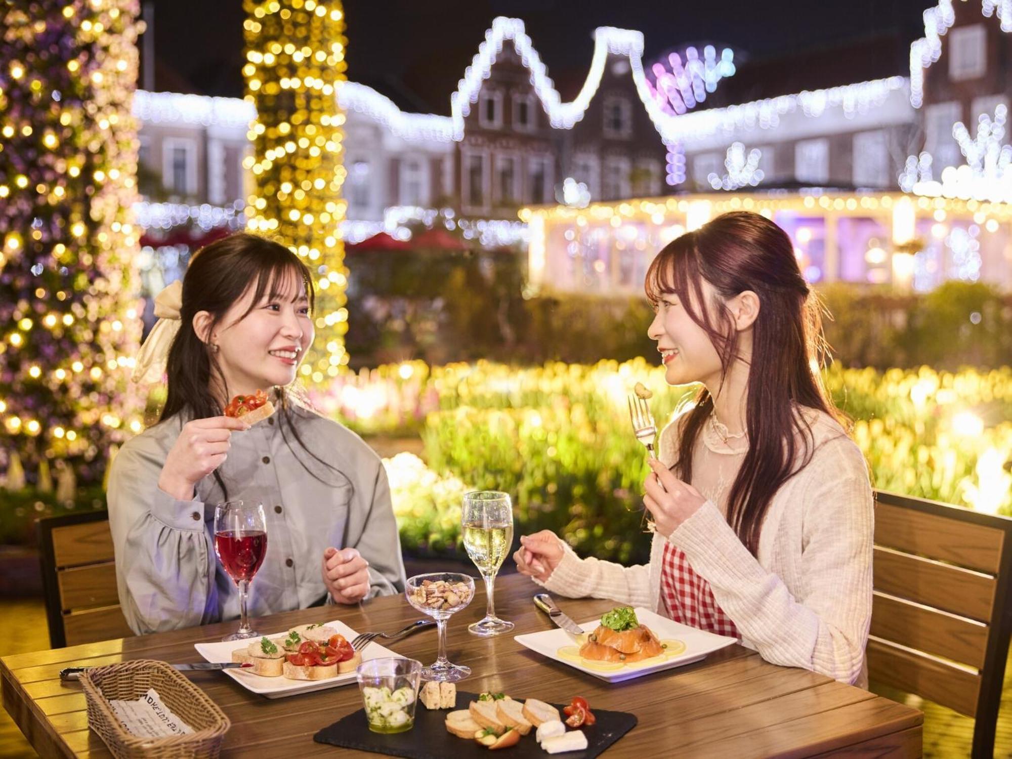 Hotel Europe Huis Ten Bosch Сасебо Экстерьер фото